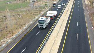 Avrupa'nın en büyük teleskobu Moskova'dan Erzurum'a böyle getirildi! 5 saatlik yolculuk havadan görüntülendi