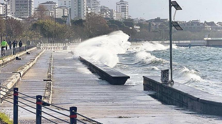 Yarınki hava durumu nasıl olacak? 30 Kasım'da İstanbul, İzmir ve Ankara'da fırtına ve lodos olacak mı?