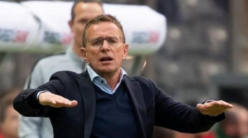 Ralf Rangnick: Manchester United'ı sezon sonuna dek &ccedil;alıştıracak Alman menajer