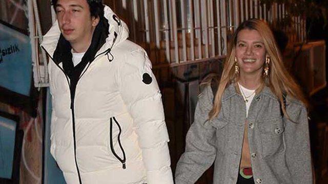 Derya Şensoy, iş insanı sevgilisiyle Cihangir’de görüntülendi