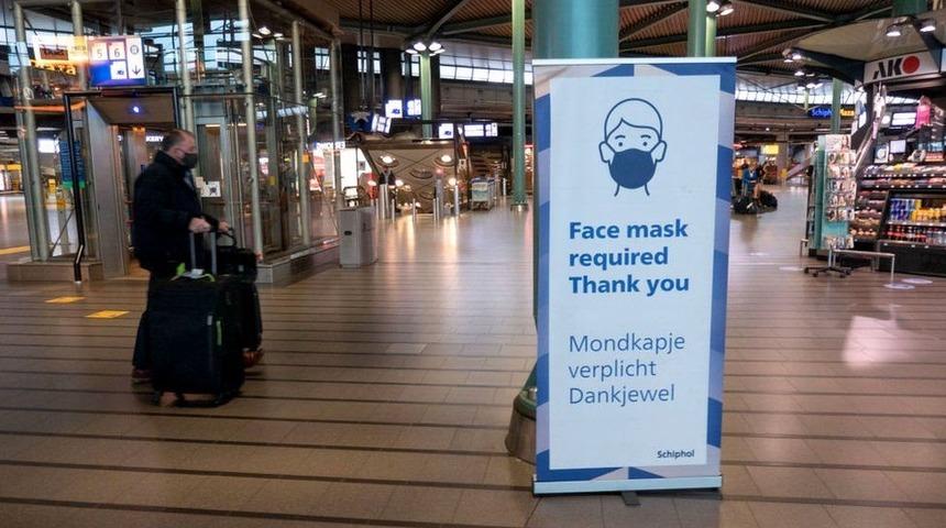 Omicron varyantı Hollanda'da 'açıklanandan en az 1 hafta önce görüldü'