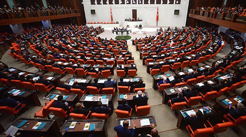 TBMM'de 'kadın kotası' tartışması! "&Ccedil;ok samimiyetsiz bir teklif"