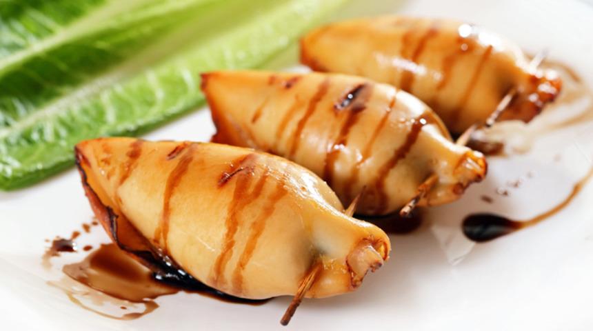 Kalamar dolması nasıl yapılır? Kalamar dolması malzemeleri neler?