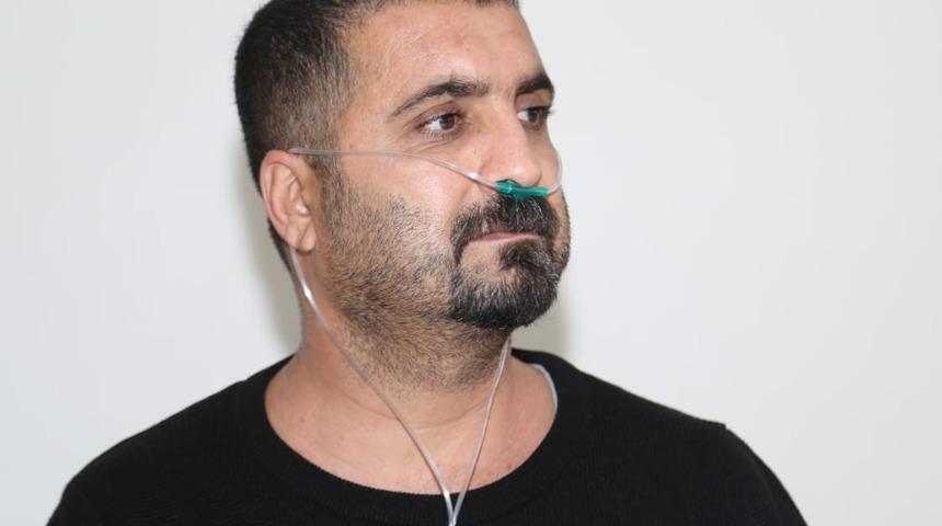 İnadı y&uuml;z&uuml;nden aşı olmadı! Eve oksijen cihazıyla g&ouml;nderildi: &Ouml;l&uuml;m&uuml;n kıyısından d&ouml;nd&uuml;m