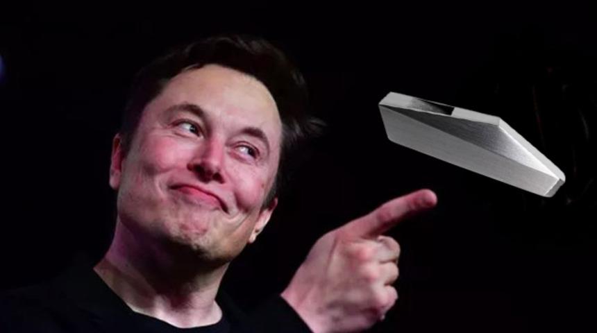 Şimdi de düdük satmaya başladı! Elon Musk'tan 680 liralık düdük