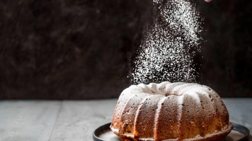 Kabarmayıp süngere dönen kekleri unutun! İşte puf puf kabaran yumuşacık sodalı kek tarifi