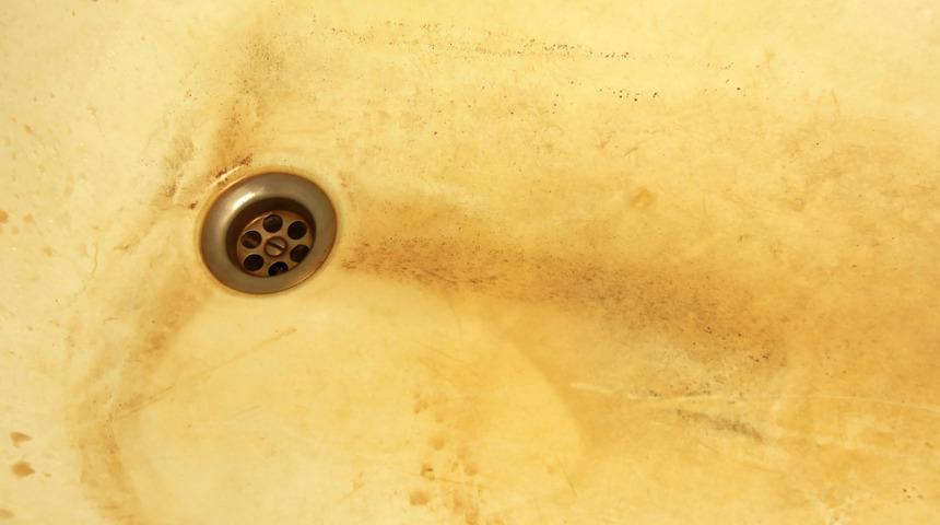 Bu yöntemlerle küvet temizliği çok kolay! Sabun artıkları, kireç lekeleri ve sararmalardan birkaç adımda kurtulun