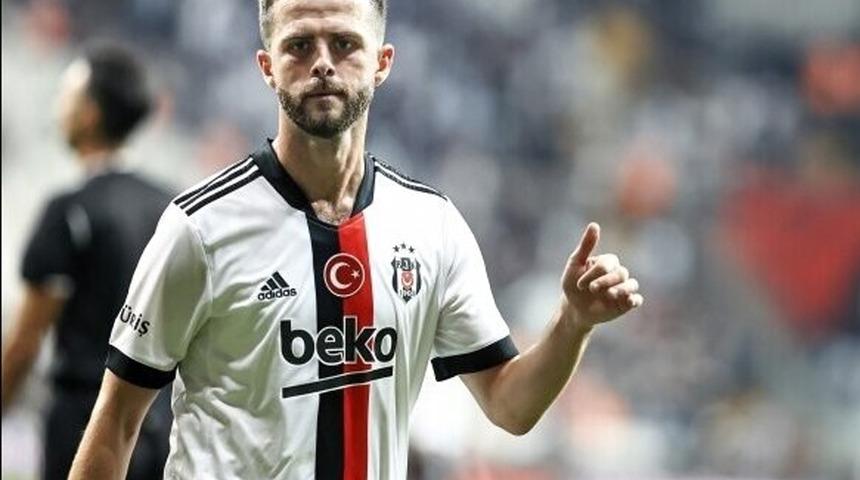 Beşiktaş'ta Pjanic sakatlandı!