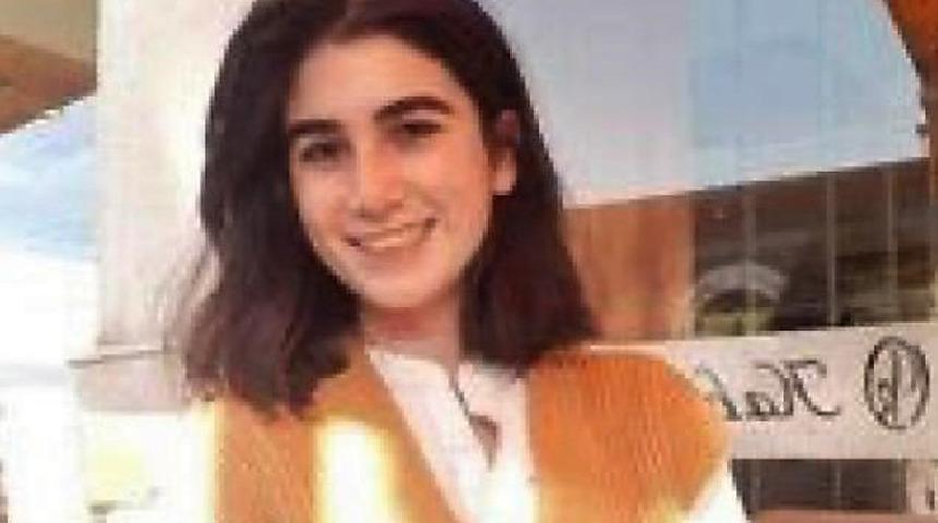 Yağmurun altında ölüme terk edilmişti! Son yolculuğuna uğurlandı