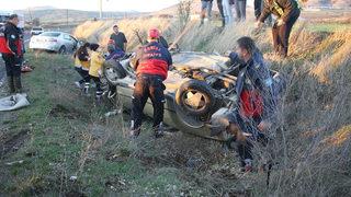 Uygulama noktasında akılalmaz kaza! Araç ters döndü