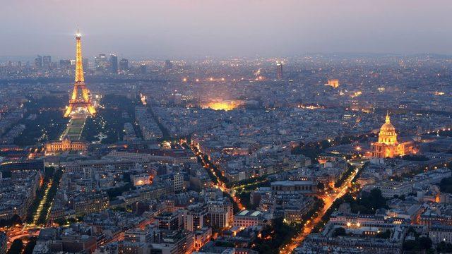 Fransa'nın başkenti Paris yıllardır en pahalı şehirler sıralamasında ilk 10'a giriyor.