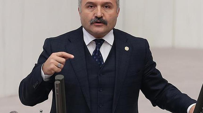 Bakan değişikliği sonrası siyasilerden ilk tepki