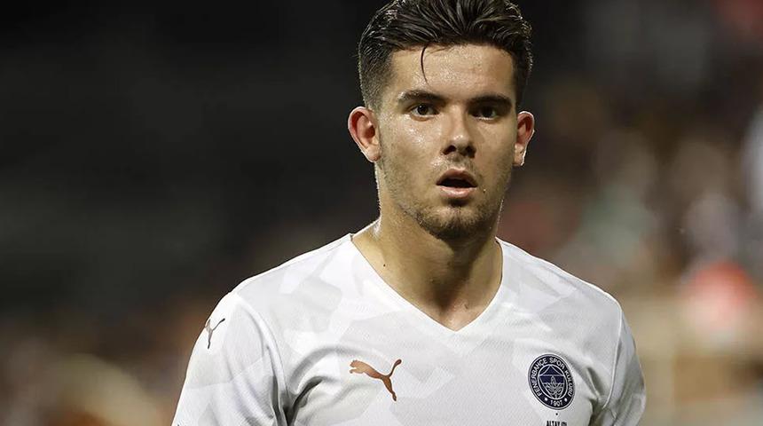 Ferdi Kadıoğlu'nun geleceğiyle ilgili önemli gelişme! Fenerbahçe ile sözleşme uzatacak mı?