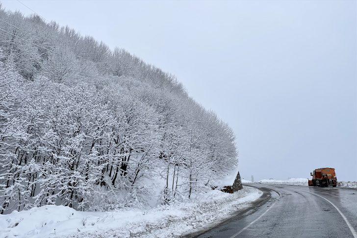 Tunceli'nin Pülümür ilçesinde kar kalınlığı 15 santimetreye ulaştı G1