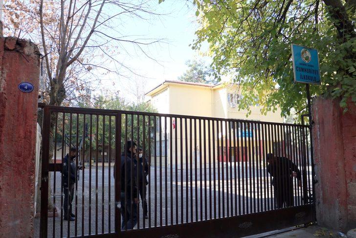 GÜNCELLEME - Gaziantep'te okulda çıkan yangın söndürüldü G4