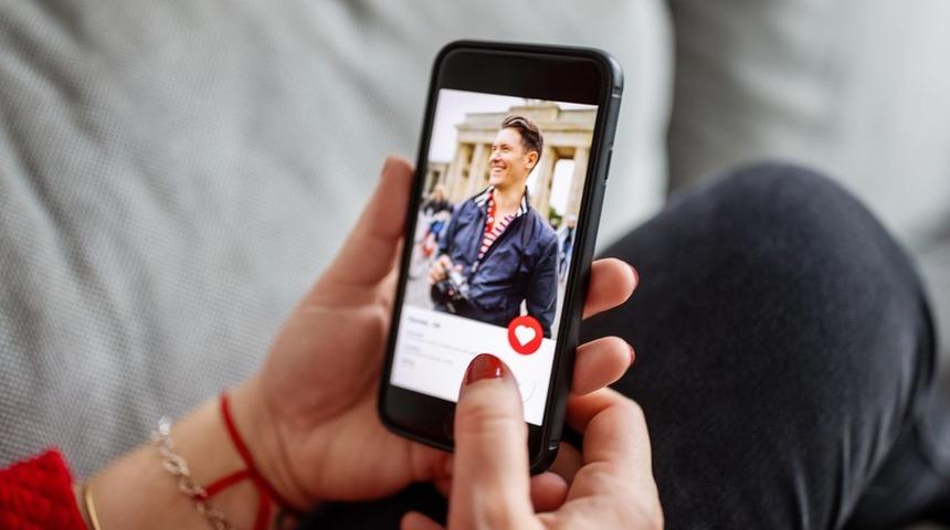 Tinder'ın sahibi Match, uygulamanın kurucularına 441 milyon dolarlık tazminat ödeyecek