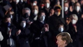 Bir dönem resmen sona eriyor! Almanya Başbakanı Merkel'e askeri veda töreni