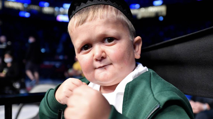 Sosyal medyanın son dönemdeki popüler ismi Hasbulla Magoemedov'ın hesabı askıya alındı