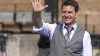 ‘Görevimiz Tehlike 8’ setinden gelen fotoğraflar şaşırttı! Tom Cruise, dublör kullanmadan metrelerce yüksekte sahne çekti