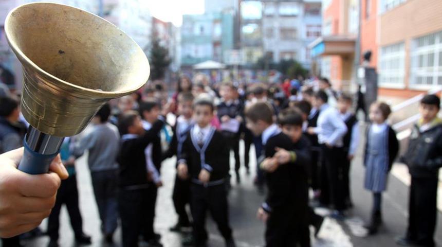 İlköğretim 1 sınıflar okula başladı 