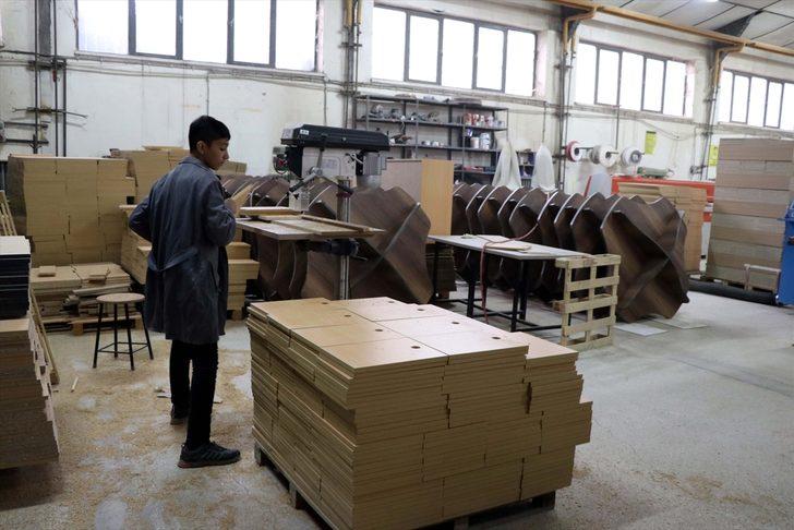 Öğretmen ve öğrenciler kütüphanesi olmayan okullar için seferber oldu G3