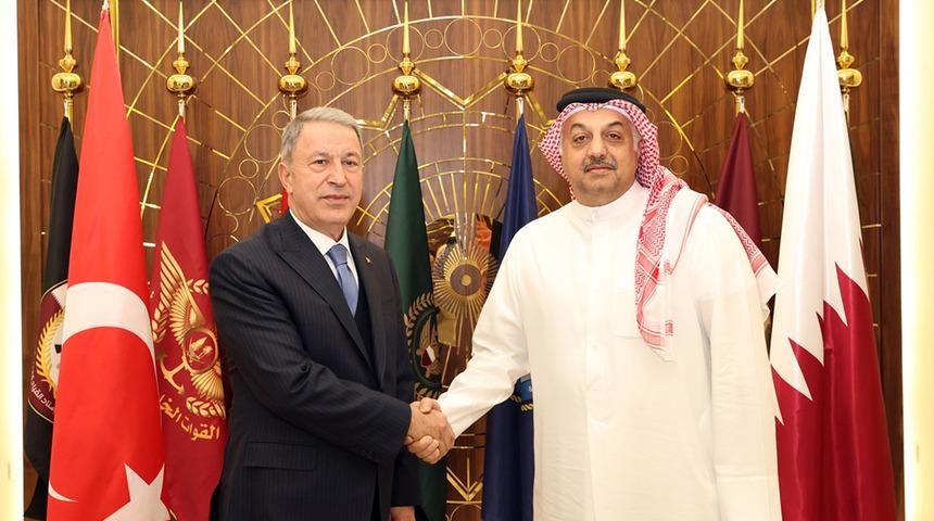 Bakan Akar, Katarlı mevkidaşıyla görüştü