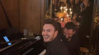 Arda Turan'ın 'Waka Waka' performansı sosyal medyayı salladı