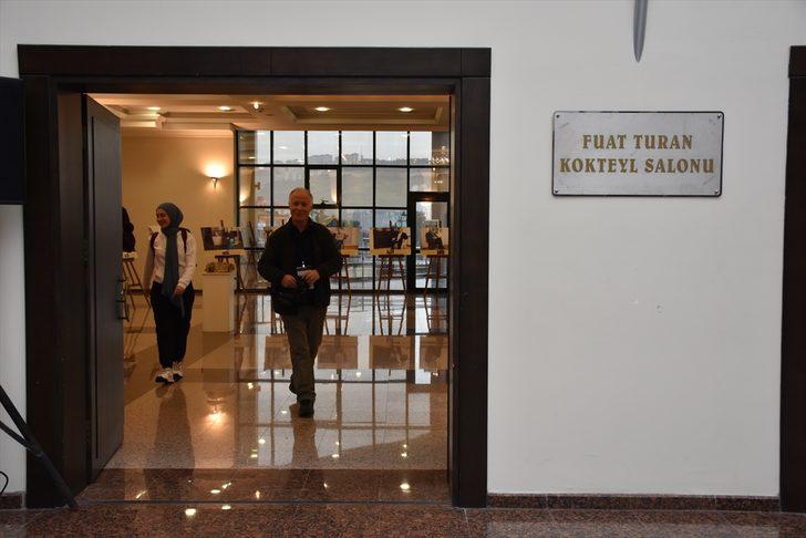 Araştırmacı yazar Yıldırım, Hollanda'da hazırladığı "Gurbette" adlı sergiyle Türkiye'yi geziyor G3