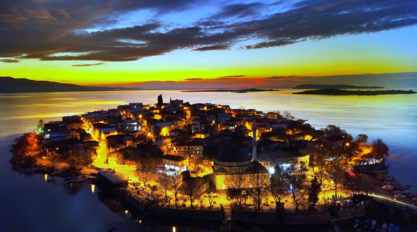 Küçük Venedik’te muhteşem gün batımı! Kartpostallık görüntüler oluşturdu