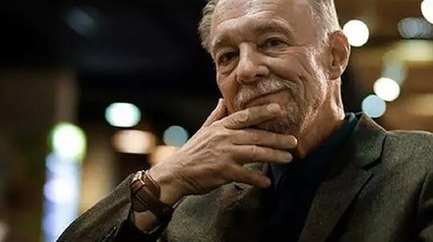 Teoman Duralı hayatını kaybetti