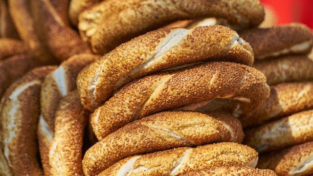 Çıtır çıtır sokak simidini evde hazırlamak çok kolay! Pratik gevrek simit tarifi