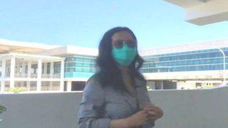 Havaalanında çırılçıplak soyundu! Sosyal medya paylaşımı ele verince yakalandı