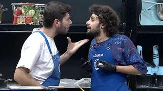 MasterChef Türkiye yeni bölümde Sergen ve Görkem kavgası: Bu mafya ayaklarını bırak
