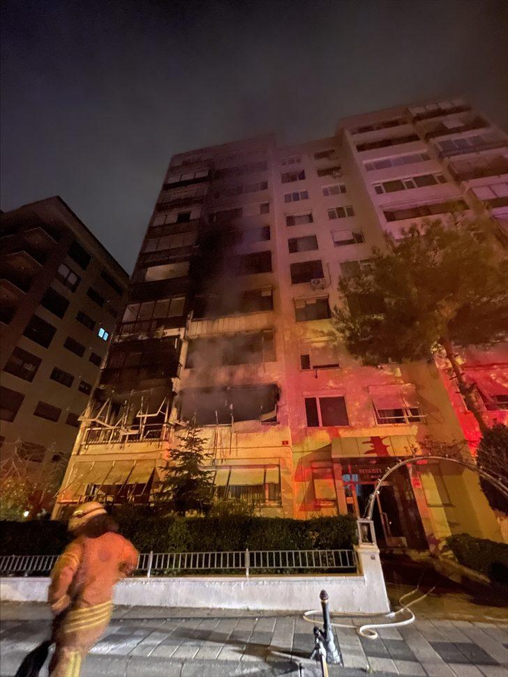 Pendik'te zincirleme trafik kazasında 1 kişi öldü, 3 kişi yaralandı G2