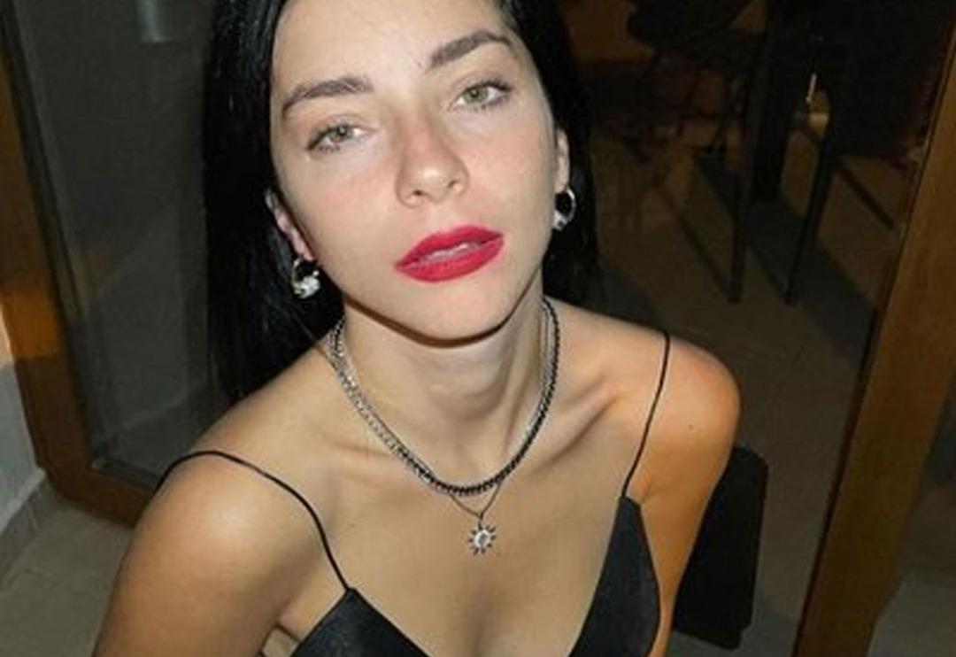 Merve Boluğur'dan makyajsız paylaşım! "Canım kendim"