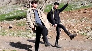 Nöbet tutan askerler şüphelendi, Şırnaklı çobanları takibe aldı! Sosyal medya bu görüntüleri konuştu