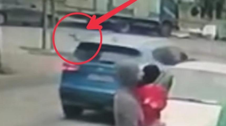 Silahlı saldırıda ilginç detay! Kurşun yağarlen kıllarını bile kıpırdatmadılar