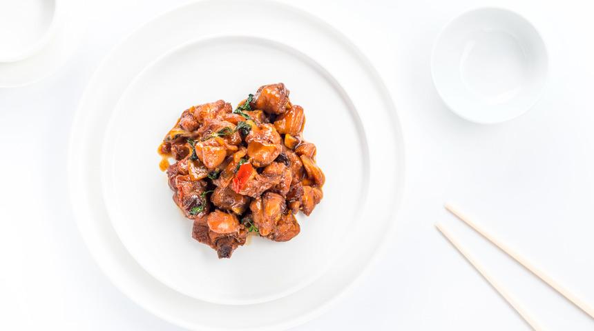 Uzak Doğu mutfağının yıldız ürünü sofranıza geldi! Zencefilli ballı tavuk tarifi