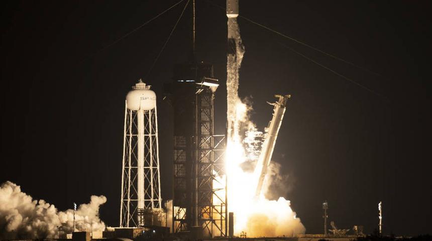 NASA, IXPE'yi uzaya gönderdi! En sıra dışı nesneler hakkında bilgi verecek