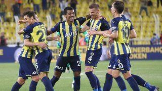 Fenerbahçe - Eintracht Frankfurt maçının ilk 11'leri belli oldu