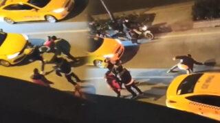 Yer: İstanbul! Afrikalı yolcuya taksicilerden meydan dayağı