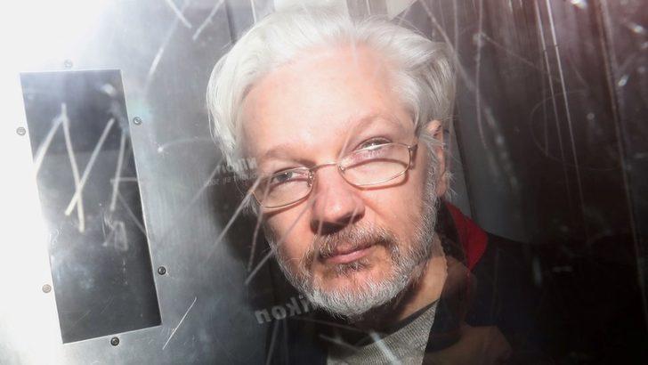 Julian Assange: ABD, iade talebiyle İngiltere Yüksek Mahkemesi'nde açtığı davayı kazandı