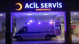 Hurda kamyonundan düştü, 10 kişi zehirlendi