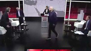 Son dakika: Mehmet Metiner acı haberi canlı yayında aldı! Apar topar...