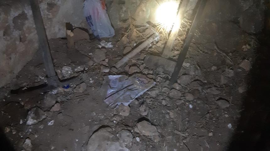 Şanlıurfa'da izinsiz kazı yapan 3 şüpheli suçüstü yakalandı