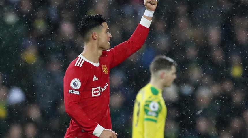 Cristiano Ronaldo attı, Manchester United kazandı