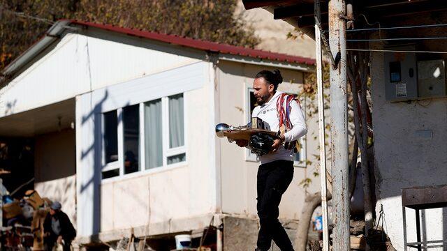 Şampiyon sporcu yerleştiği yaylanın Bisikletli sosyete çobanı oldu