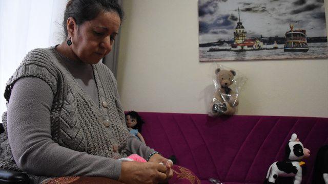 Tekerlekli sandalyesinde el işi üretip belediyenin desteğiyle satıyor