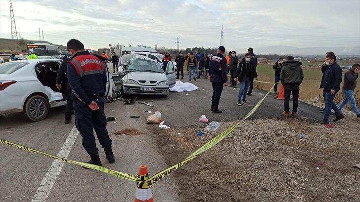 Kahramankazan'daki trafik kazasında ölen 4 kişinin cenazeleri Eskişehir'de defnedildi G3