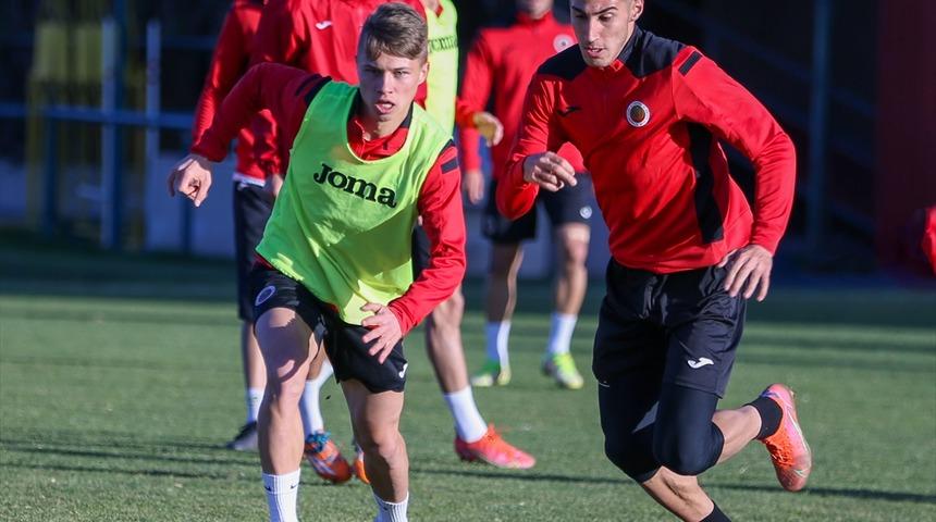 Gençlerbirliği, Büyükşehir Belediyesi Erzurumspor maçı hazırlıklarını sürdürdü